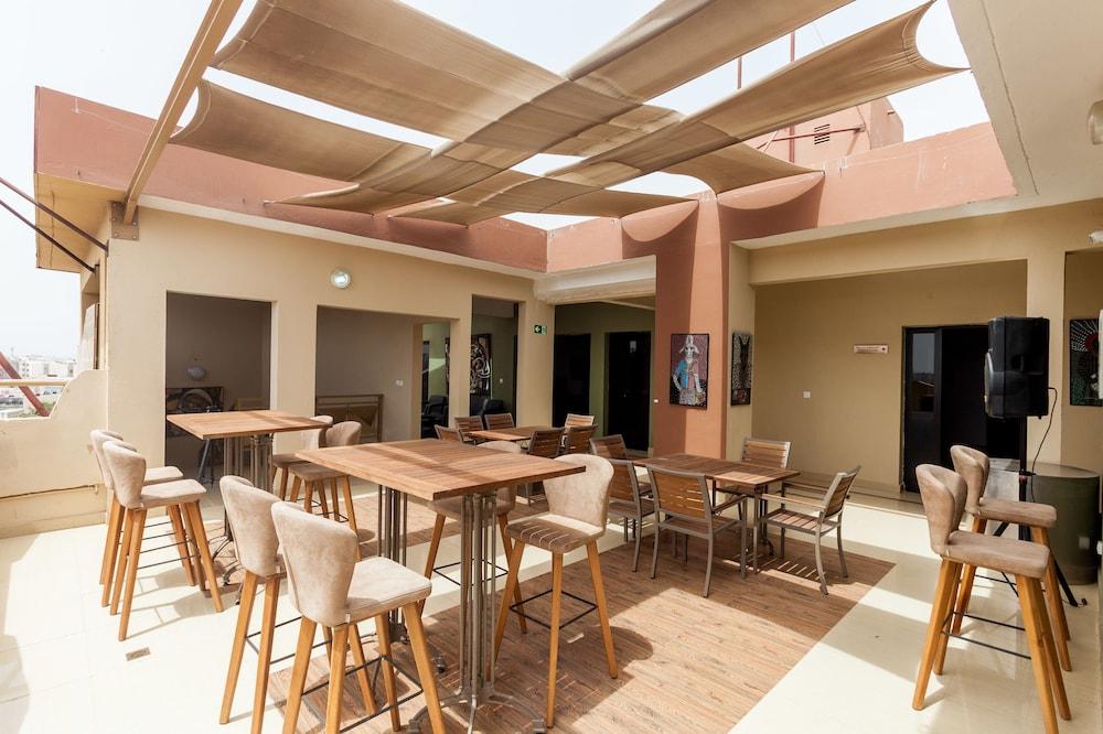 Wakola Hotel Cheikh Anta Dakar Luaran gambar