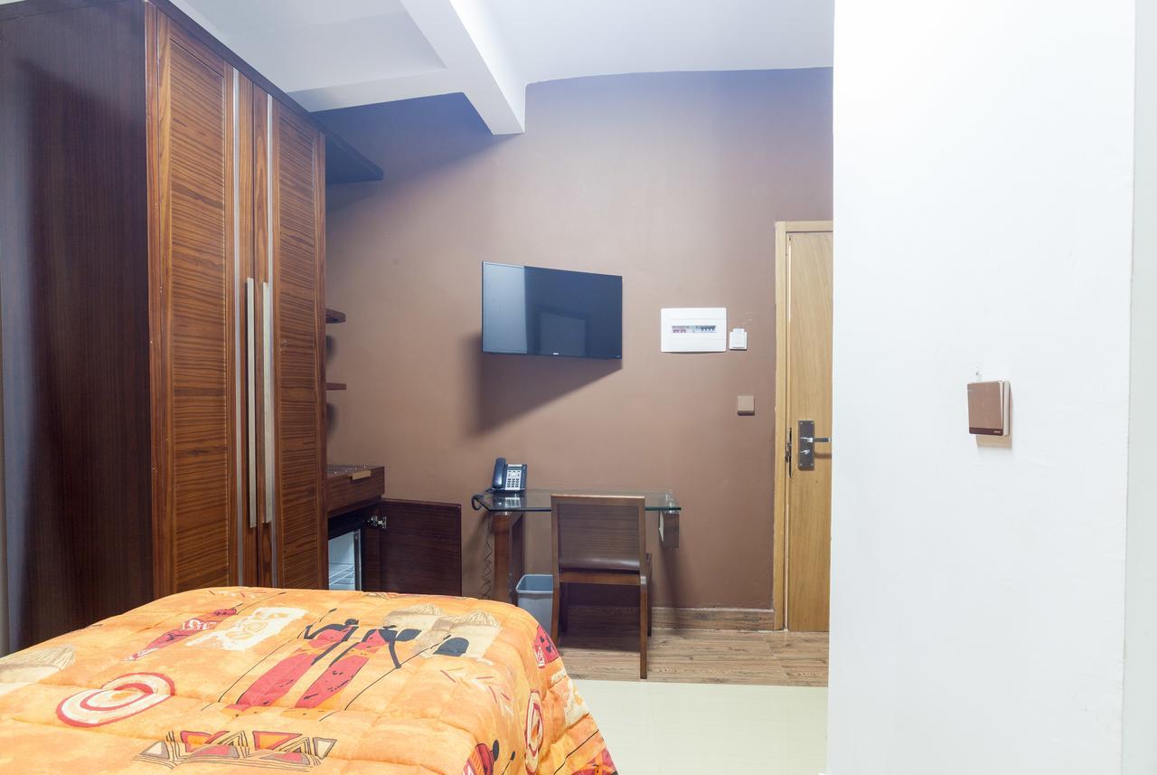 Wakola Hotel Cheikh Anta Dakar Luaran gambar
